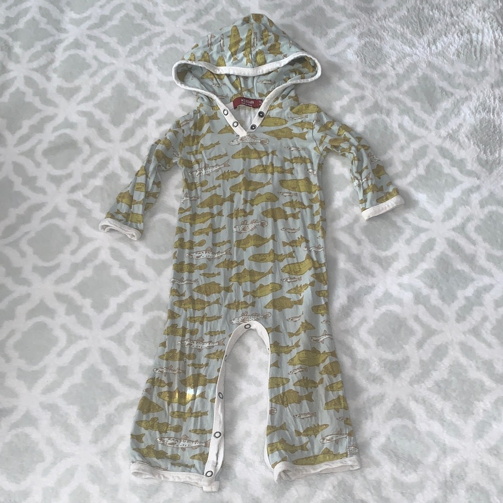 Milkbarn Green and White Fish Print Footie 6-12m